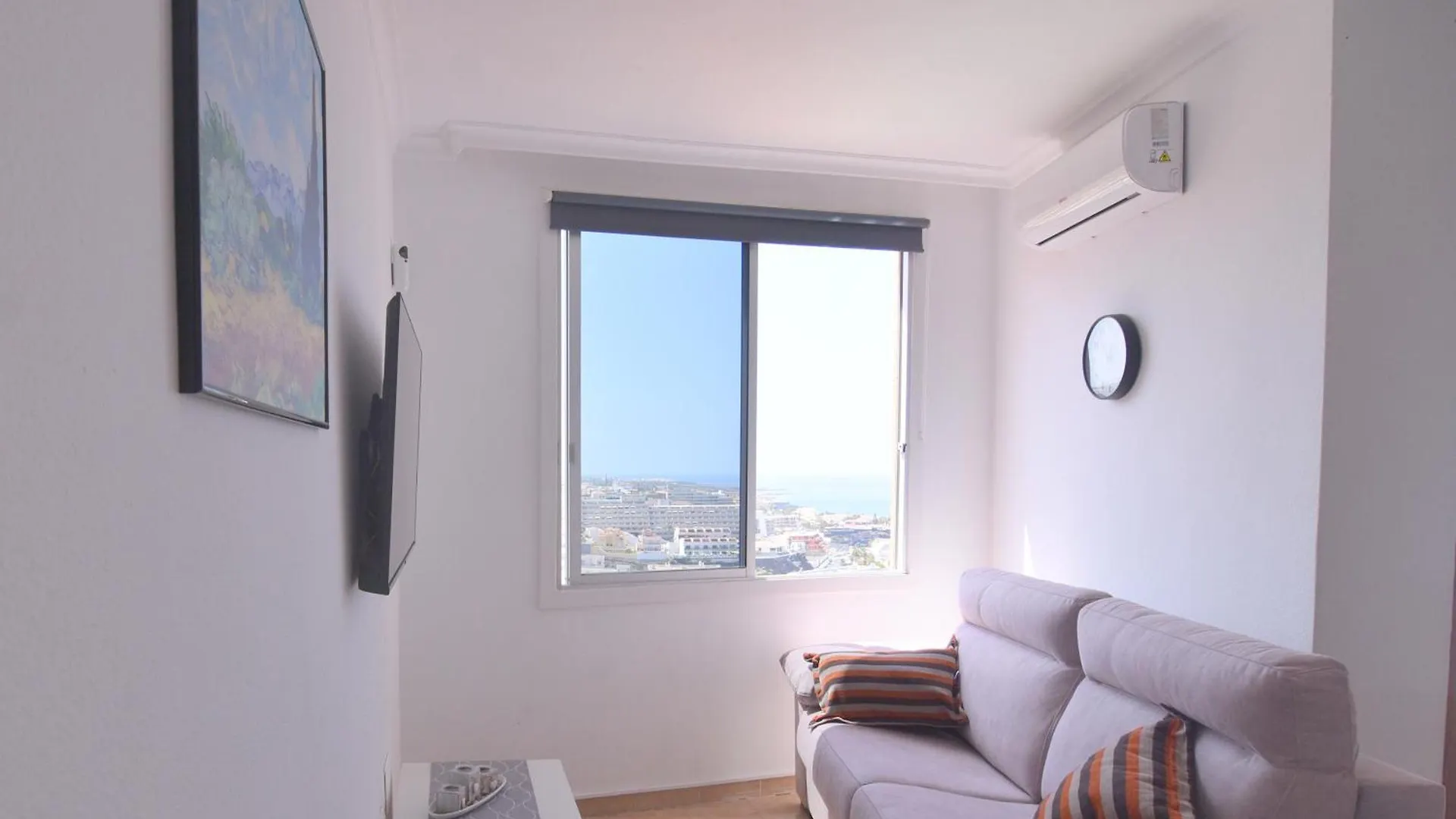 Apartment 5Siglos Ac, Fully Equipped Puerto de Santiago  Spanien