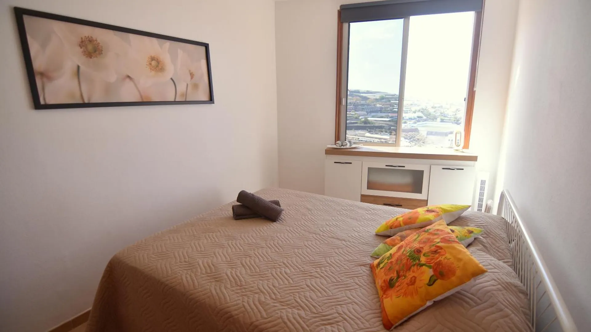 Apartment 5Siglos Ac, Fully Equipped Puerto de Santiago  0*, Puerto de Santiago (Tenerife) İspanya